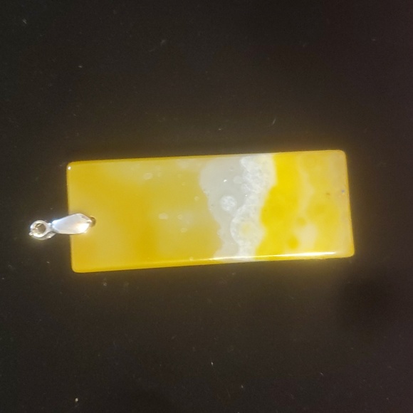 New Yellow Onyx Druzy Geode Agate Oblong Pendant. - Picture 1 of 16
